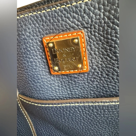 Dooney & Bourke Pebble Grain Leather Small Lexington Bag in Black and Brown - Picture 14 of 17